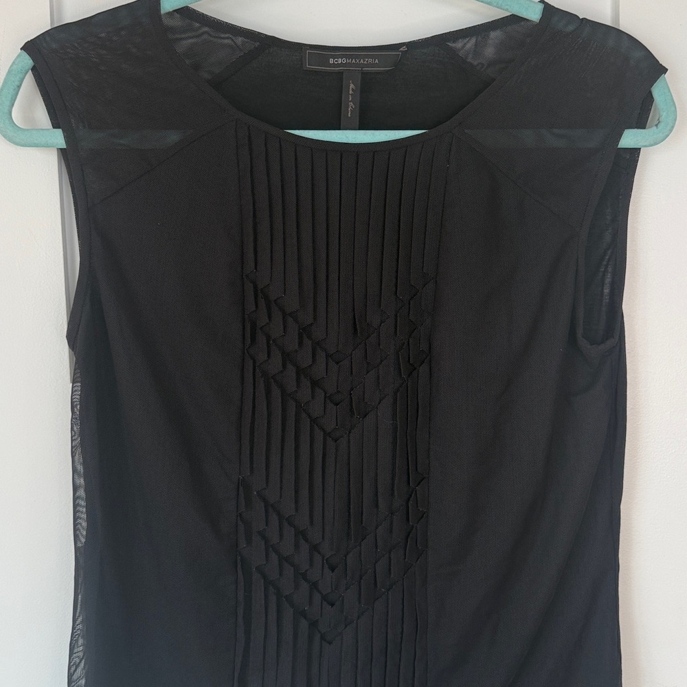 BCBGMaxAzria Black Sleeveless Textured Blouse | Women’s Medium